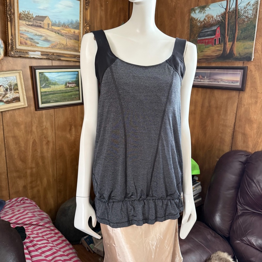 Lululemon Tops - Picture 2 of 9
